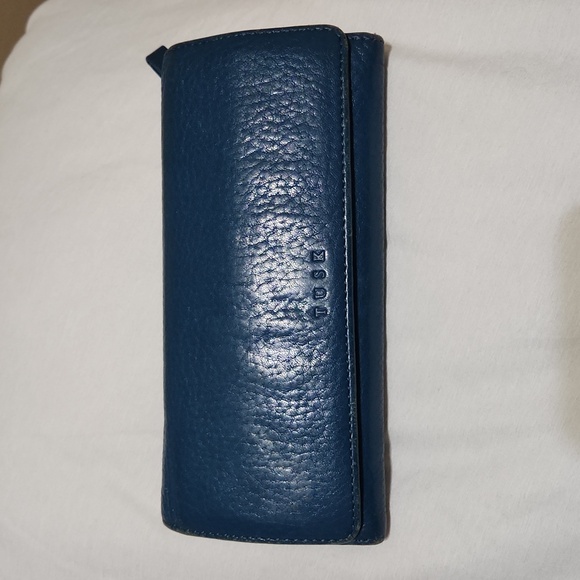 tusk Handbags - Blue tusk leather wallet